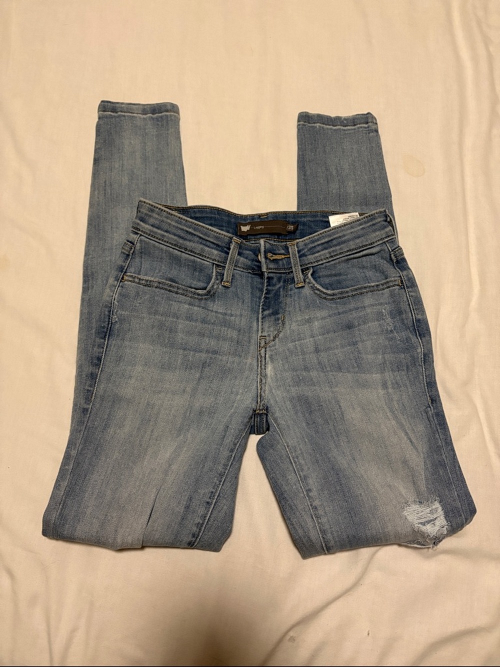 Women’s Light Wash Skinny Jeans — Stretchy Everyday Fit